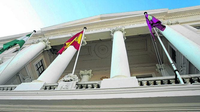 Claves para la comunicación de los ayuntamientos 10 Claves para la comunicación de los ayuntamientos 10 - Charo Toscano