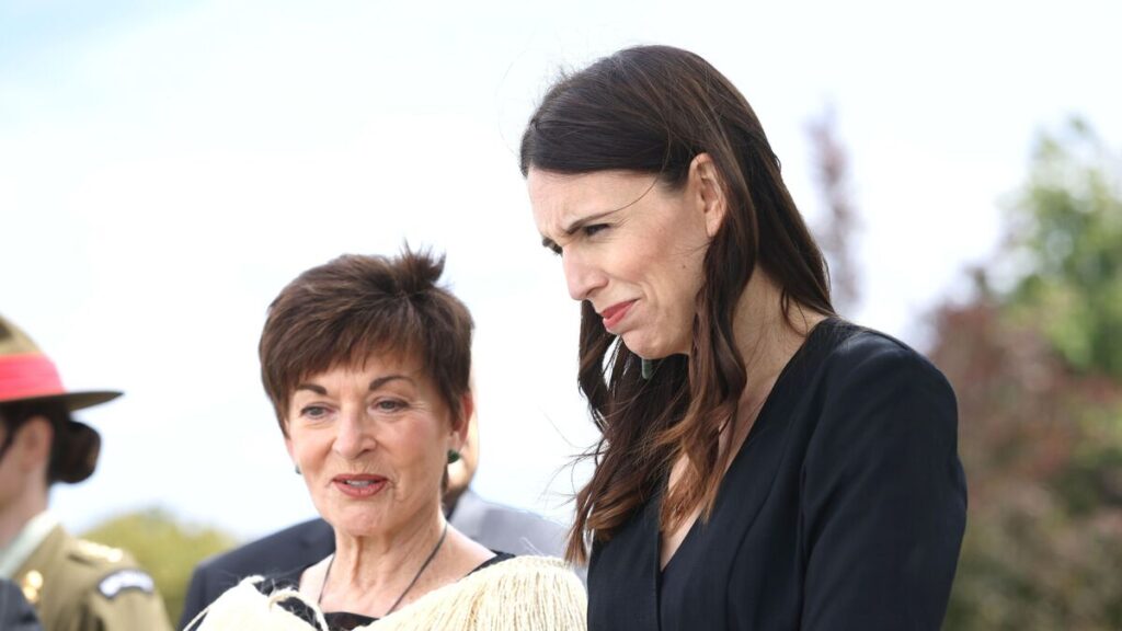 El sesgo de sobreconfianza en la política 4 El sesgo de sobreconfianza en la política 4 - Charo Toscano